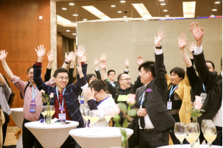 ɻȨߡӤͯ׽̲ҵӪƵTJPA̬Ȧ