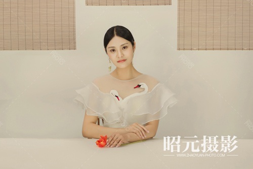 公交车让座反被骂 胖妹子与孕妇如何辨别?