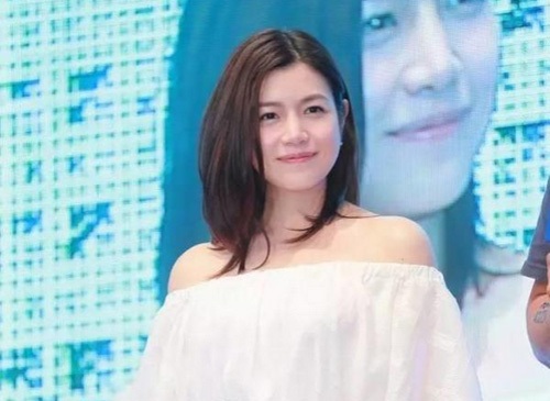 不吹风不喝咖啡 明星怀孕也谨慎